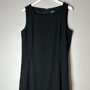 B Moss Elegant Black Sleeveless Dress size 14